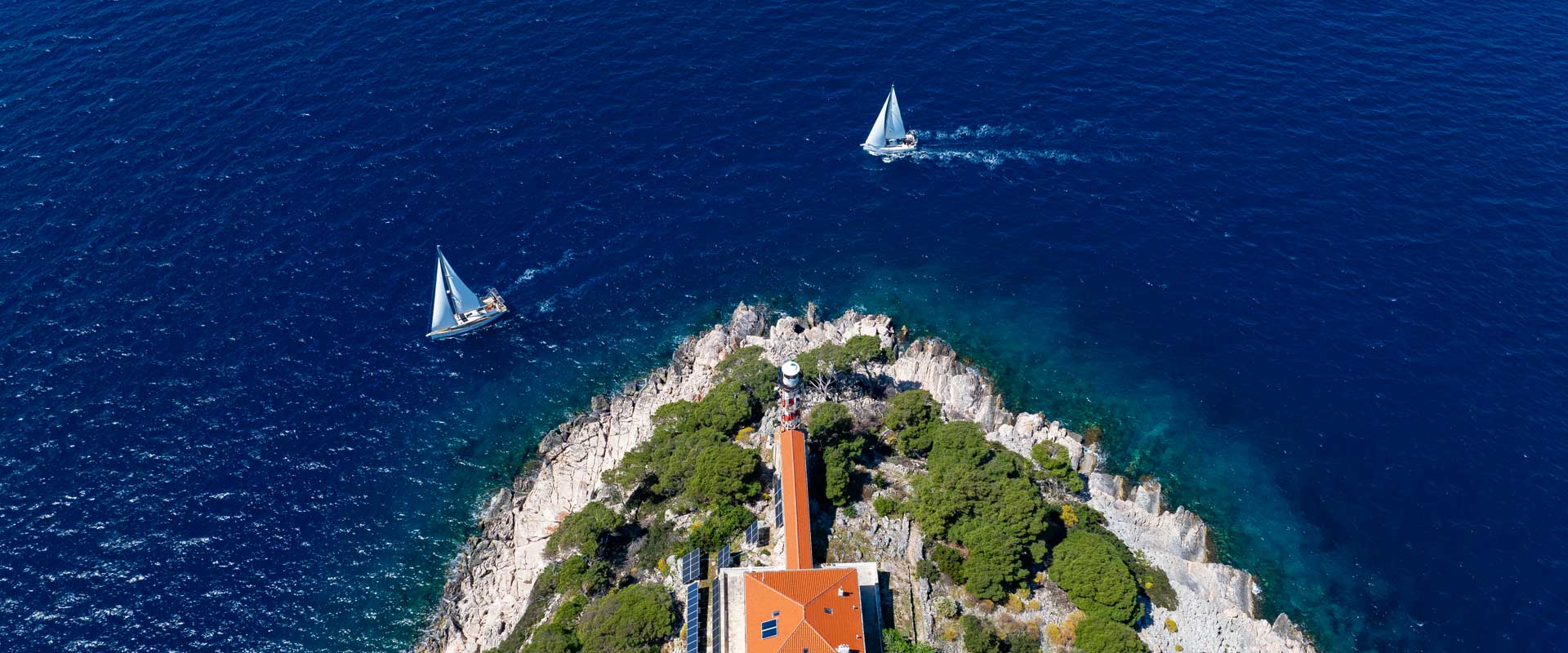 Holiday yachts built for those who love to sail