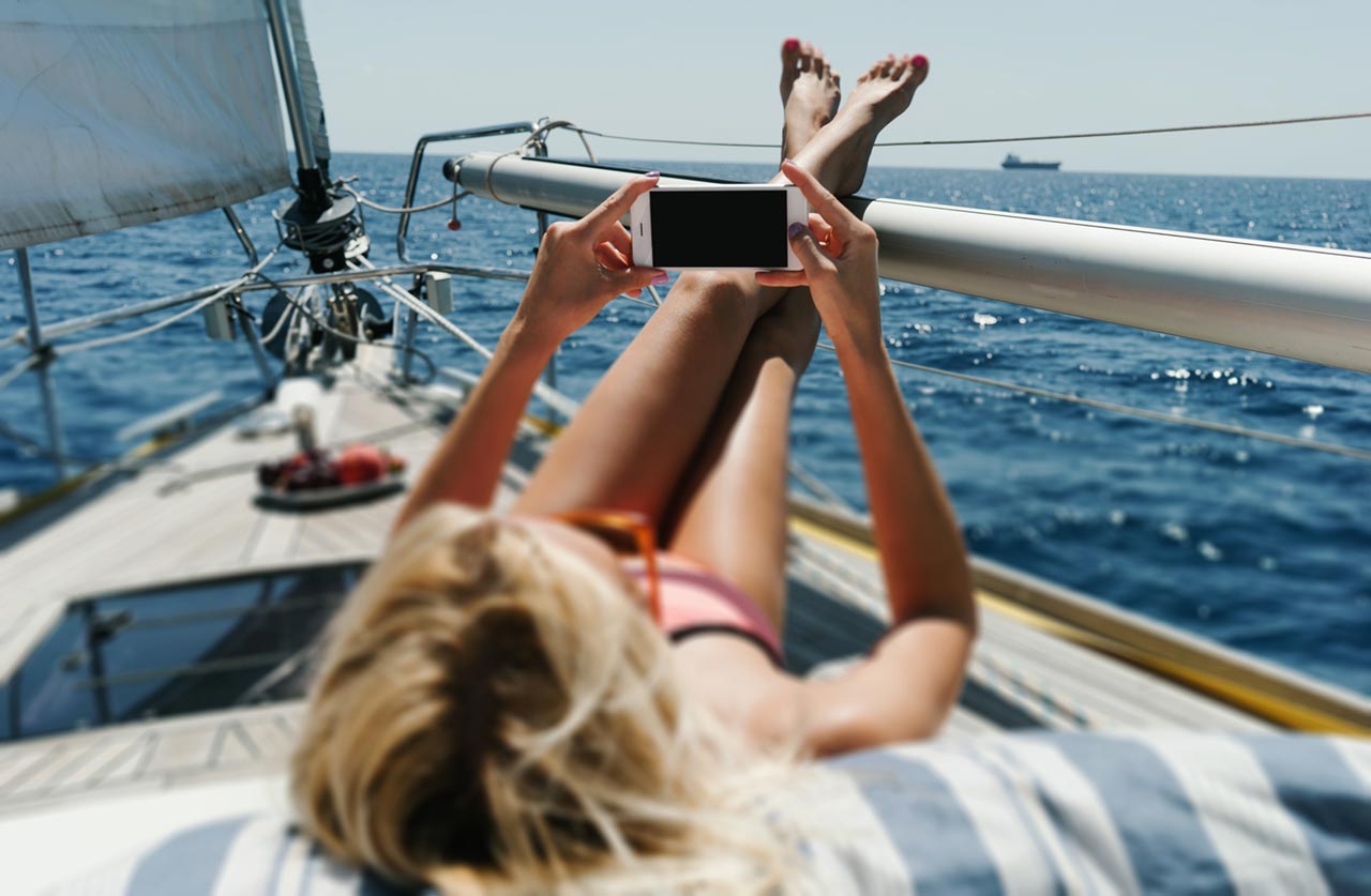 Your sailing holiday on Social Media