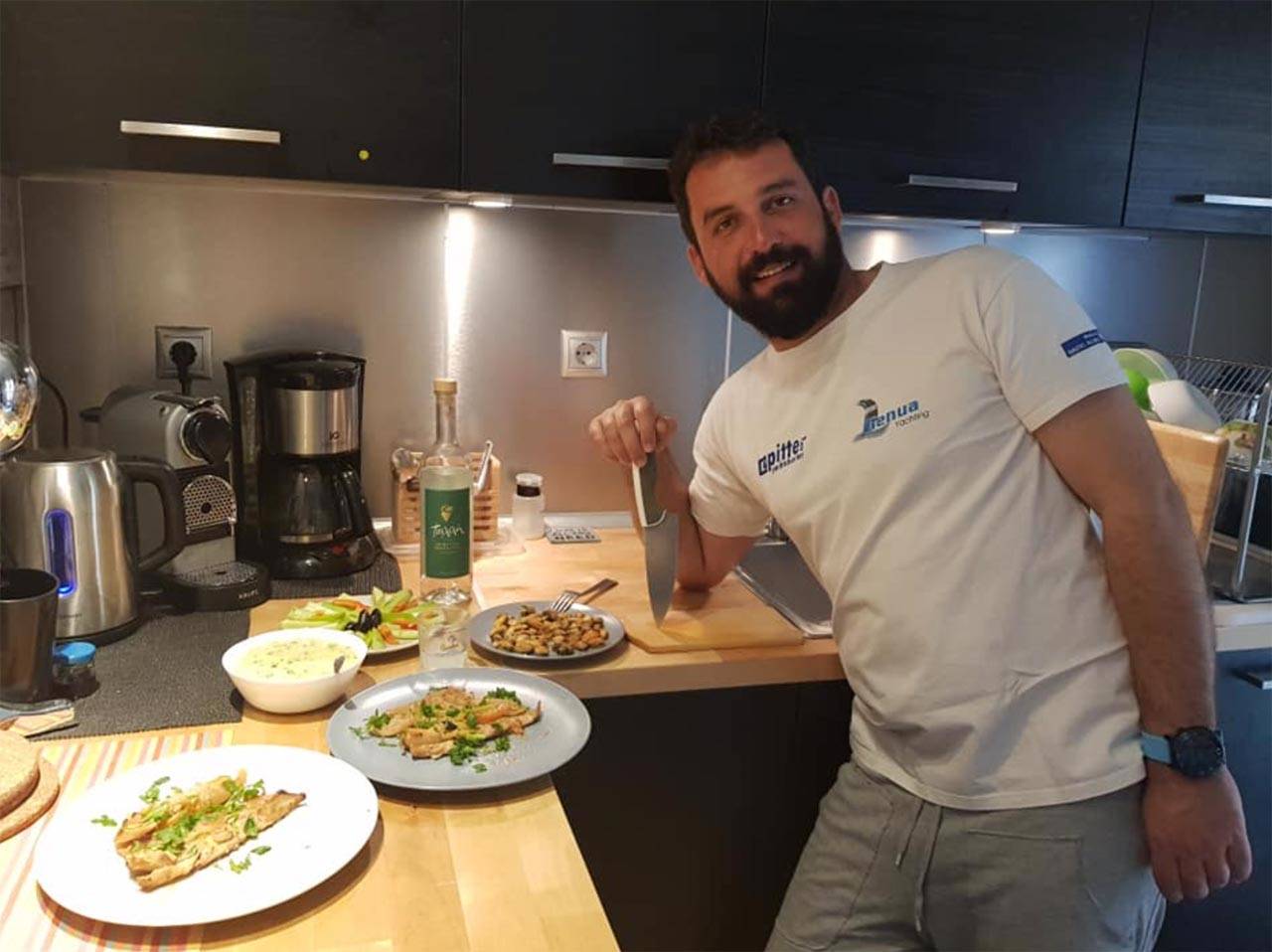 Alex from Volos cooks