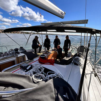 Trainingscrew auf dem Weg zurück nach Biograd.