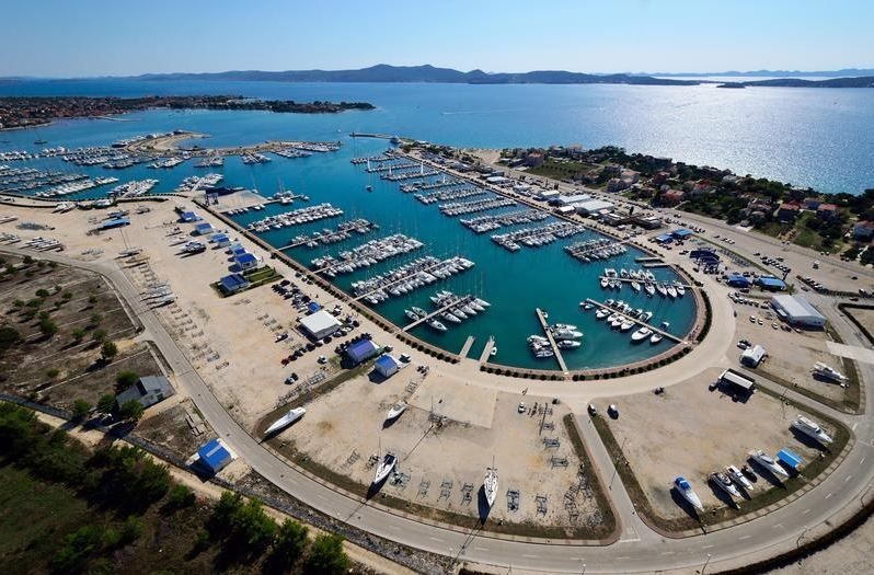 yachtcharter kroatien sukosan