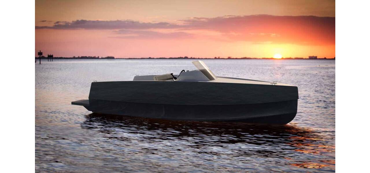 Nuva M6 Cabin No Name