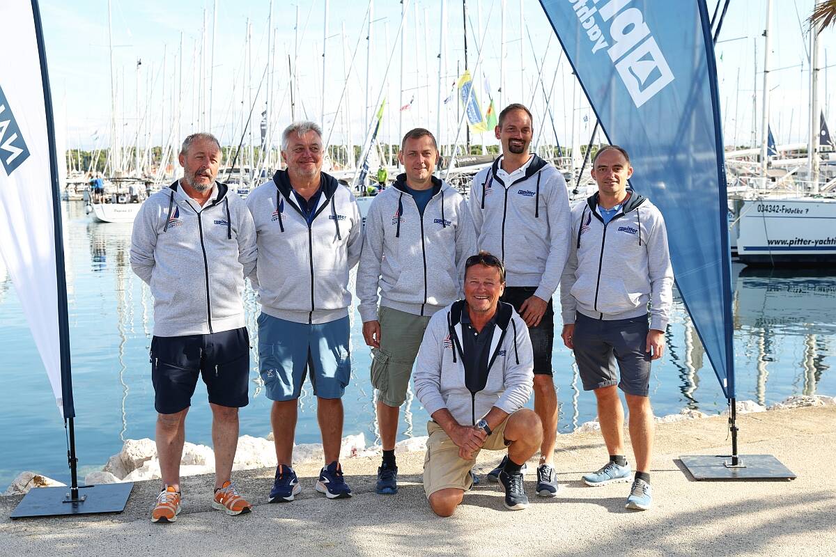 Foto dell'equipaggio di domenica