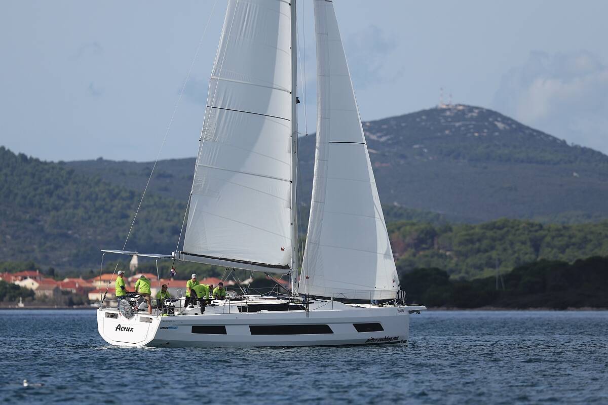 Domenica Biograd - Polesana