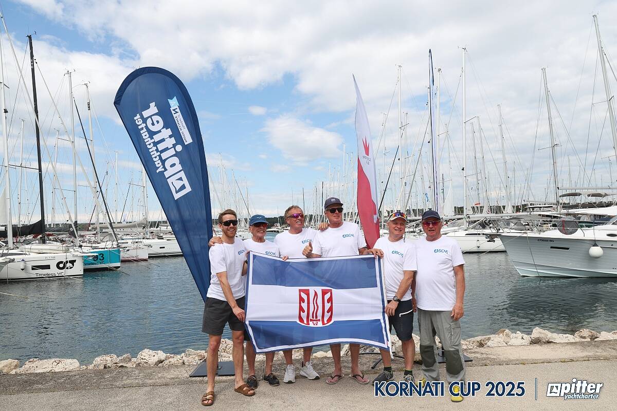 Foto dell'equipaggio di domenica