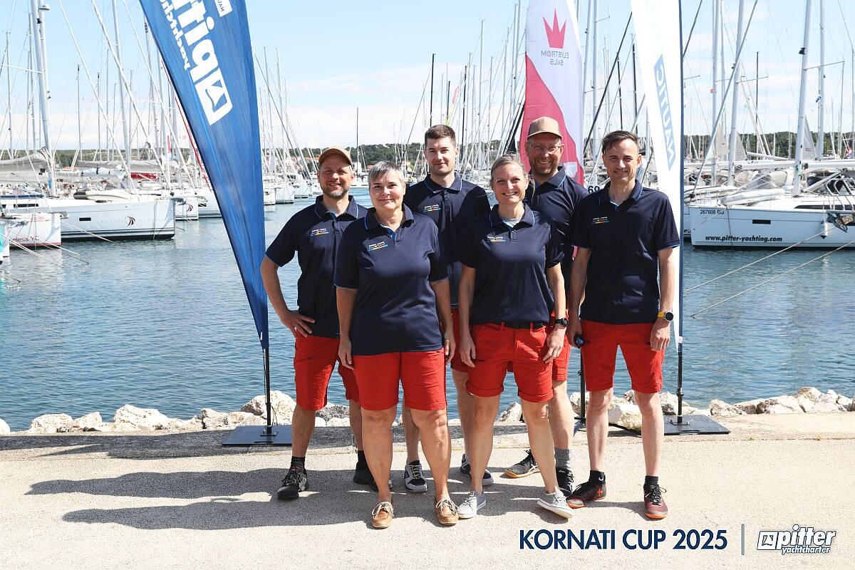 Foto dell'equipaggio di domenica