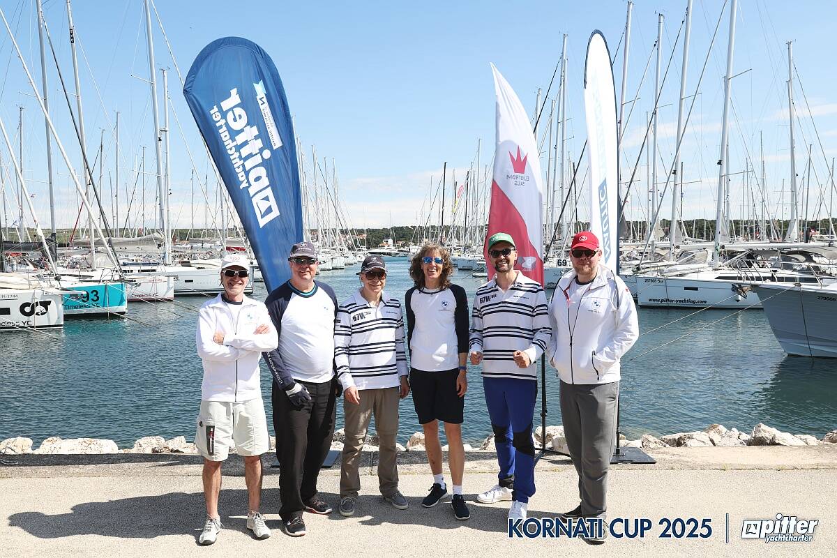 Foto dell'equipaggio di domenica