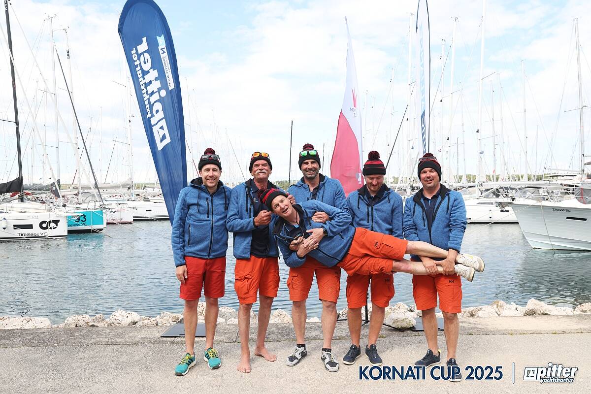 Foto dell'equipaggio di domenica