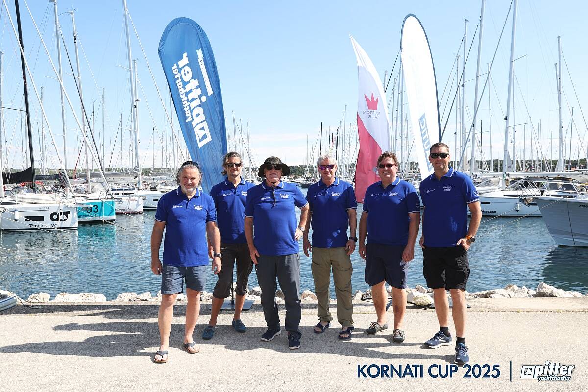 Foto dell'equipaggio di domenica