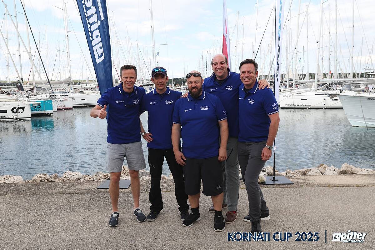 Foto dell'equipaggio di domenica