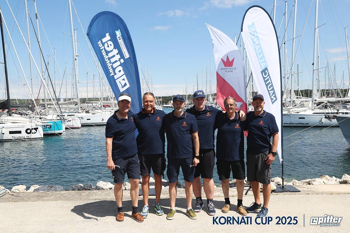 Foto dell'equipaggio di domenica