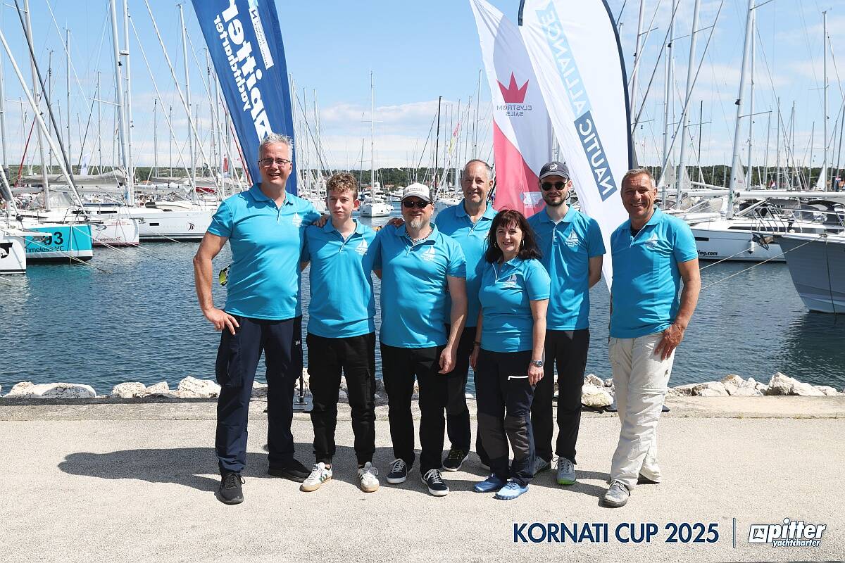 Foto dell'equipaggio di domenica