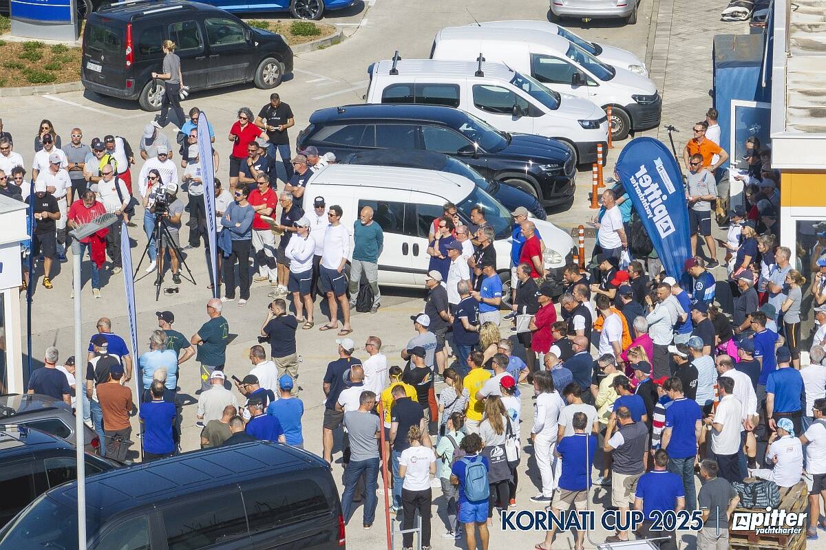 Lunedì, 1° giorno di regata