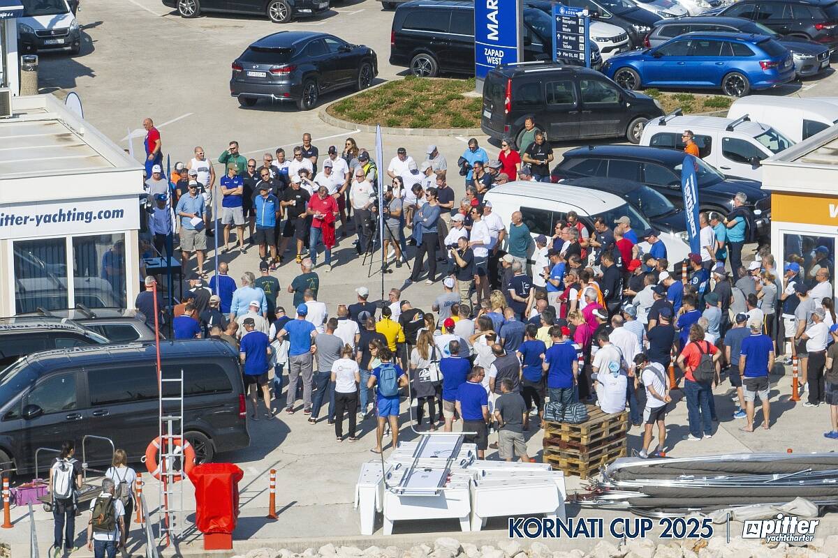 Lunedì, 1° giorno di regata