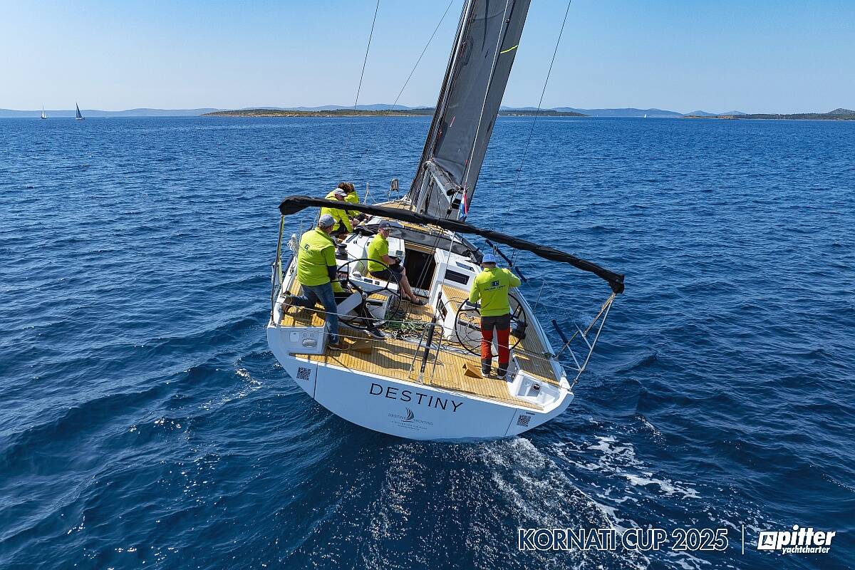 Lunedì, 1° giorno di regata