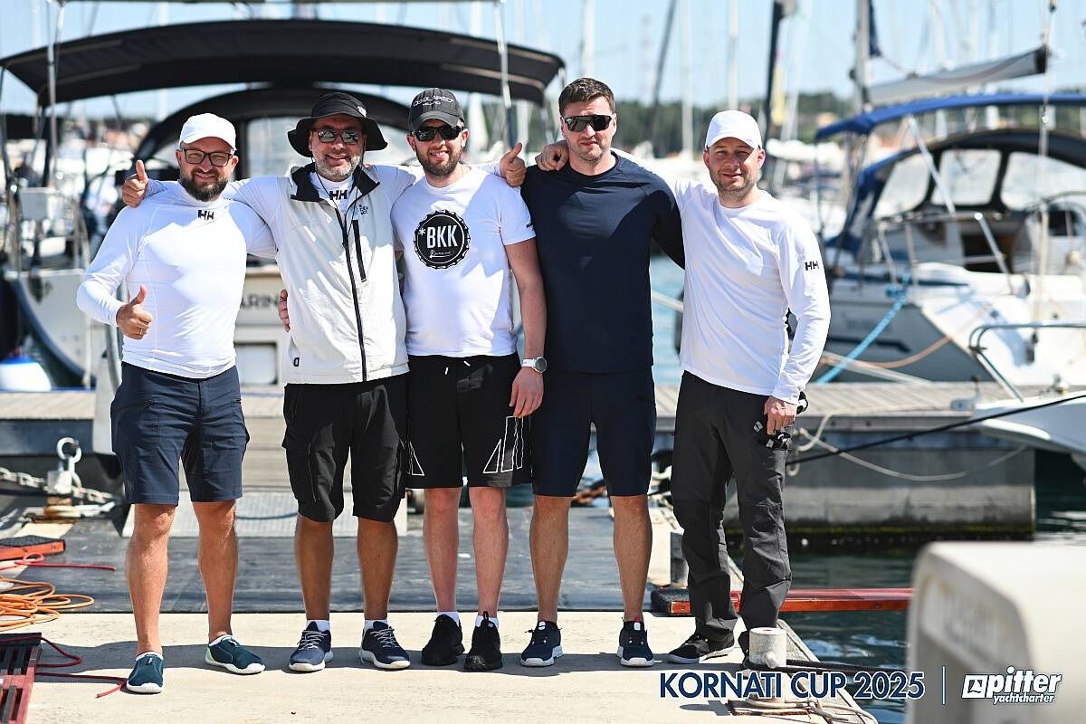Lunedì, 1° giorno di regata