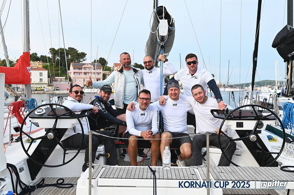 Lunedì, 1° giorno di regata