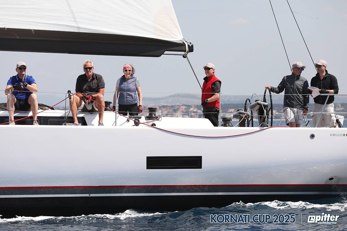 Lunedì, 1° giorno di regata