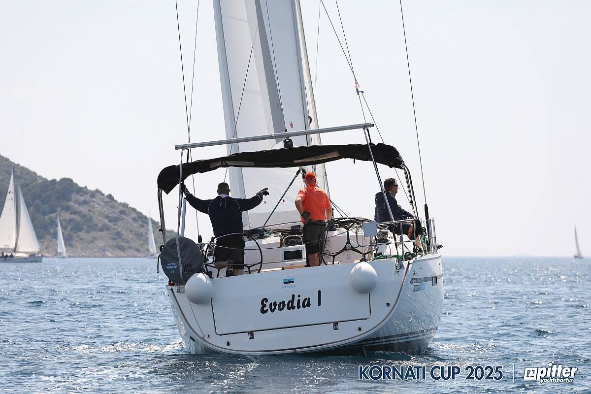 Lunedì, 1° giorno di regata