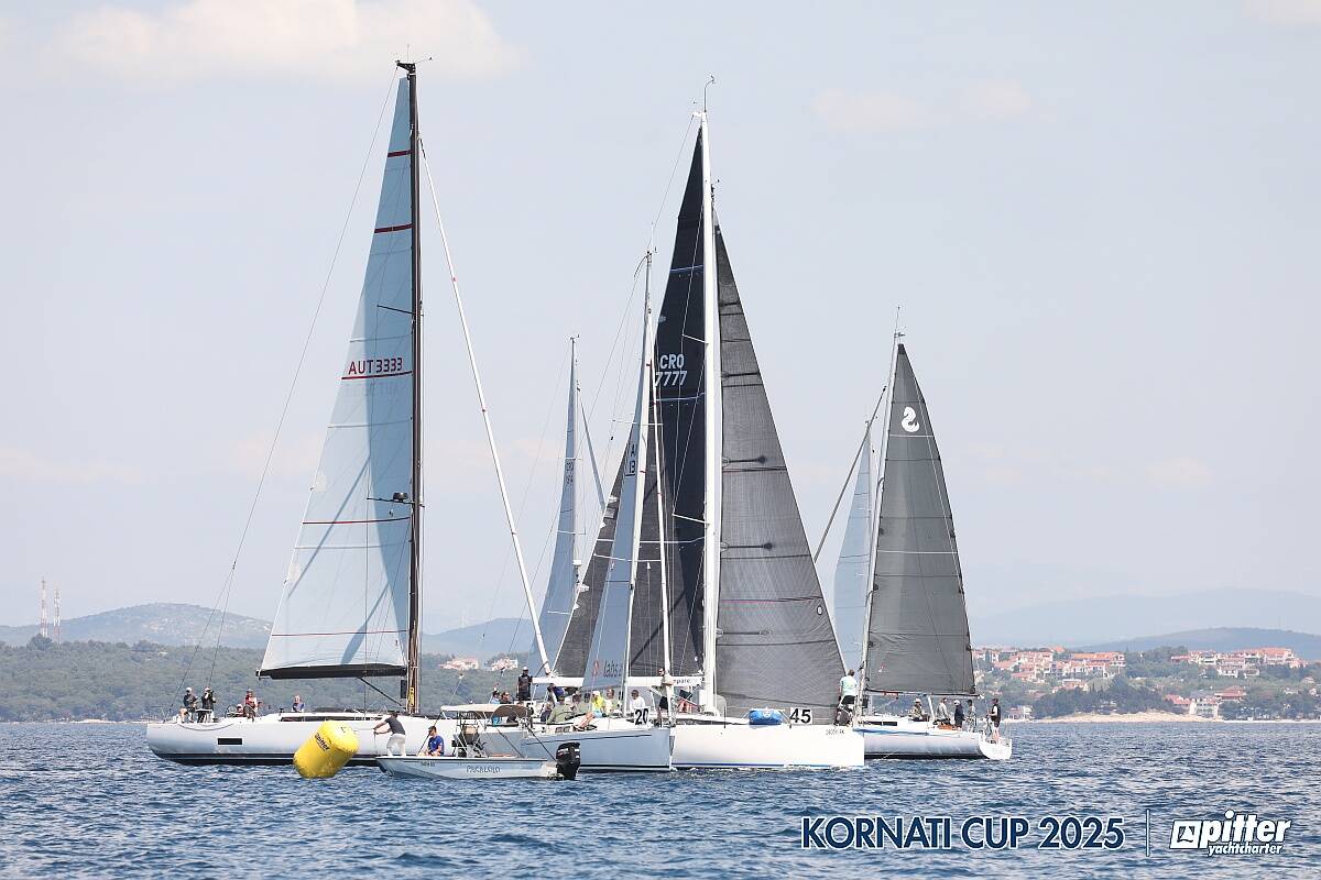 Lunedì, 1° giorno di regata
