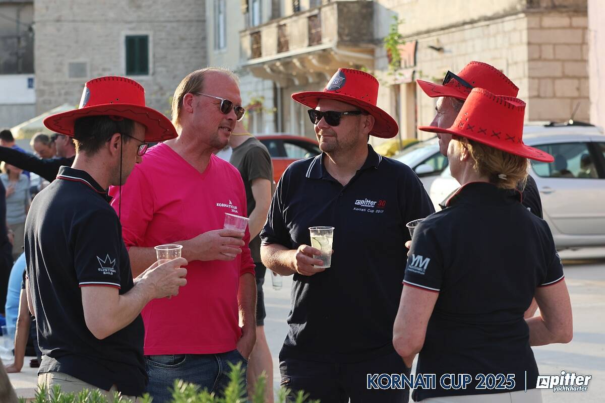 Lunedì, 1° giorno di regata