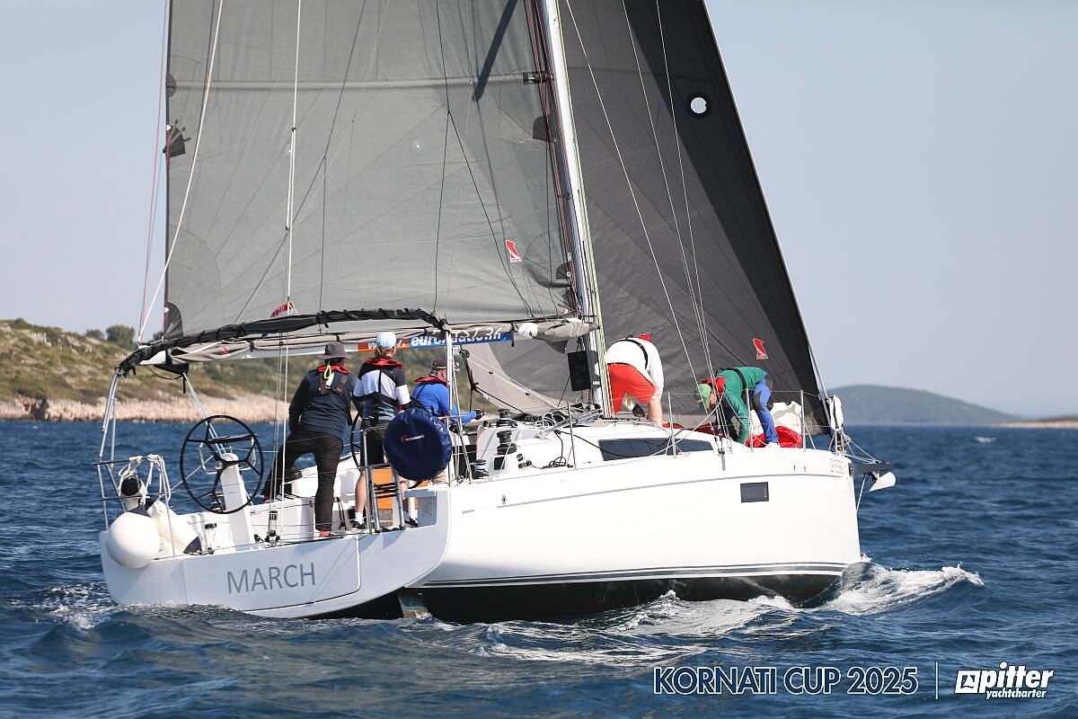 Giovedì, 4° giorno di regata