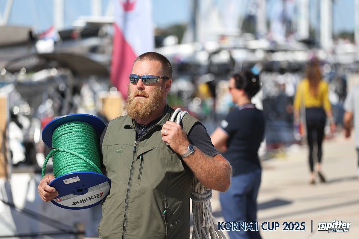 Giovedì, 4° giorno di regata