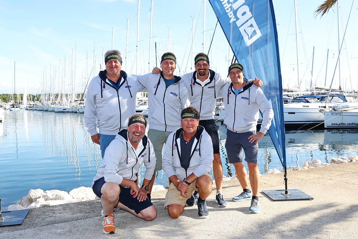 Foto dell'equipaggio di domenica