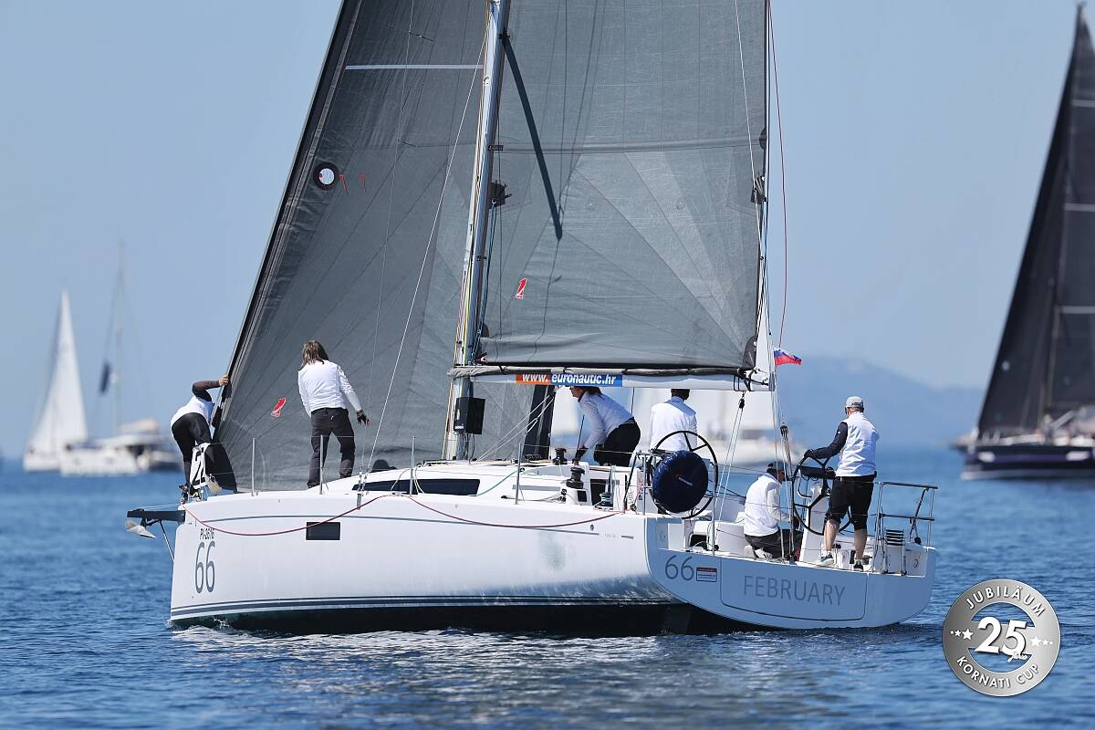 Lunedì, 1° giorno di regata