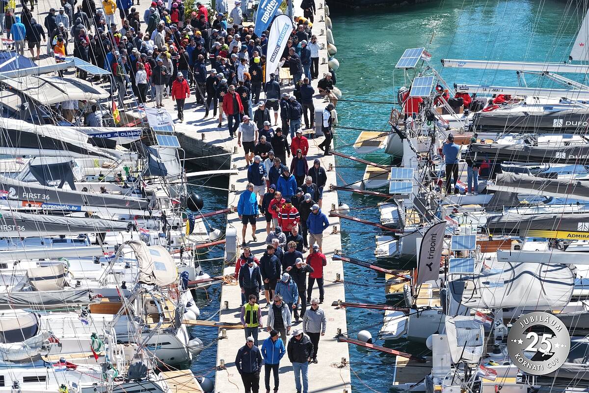Giovedì, cerimonia di premiazione