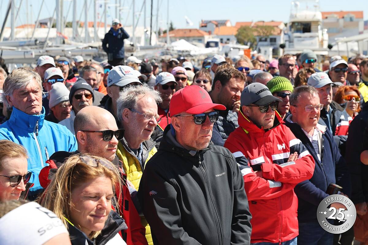 Giovedì, cerimonia di premiazione