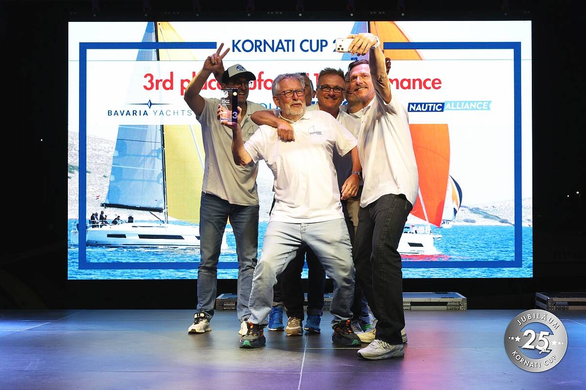 Giovedì, cerimonia di premiazione