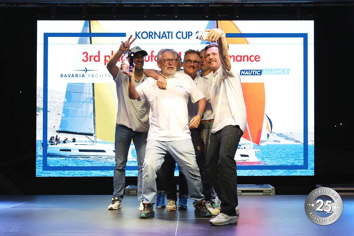 Giovedì, cerimonia di premiazione
