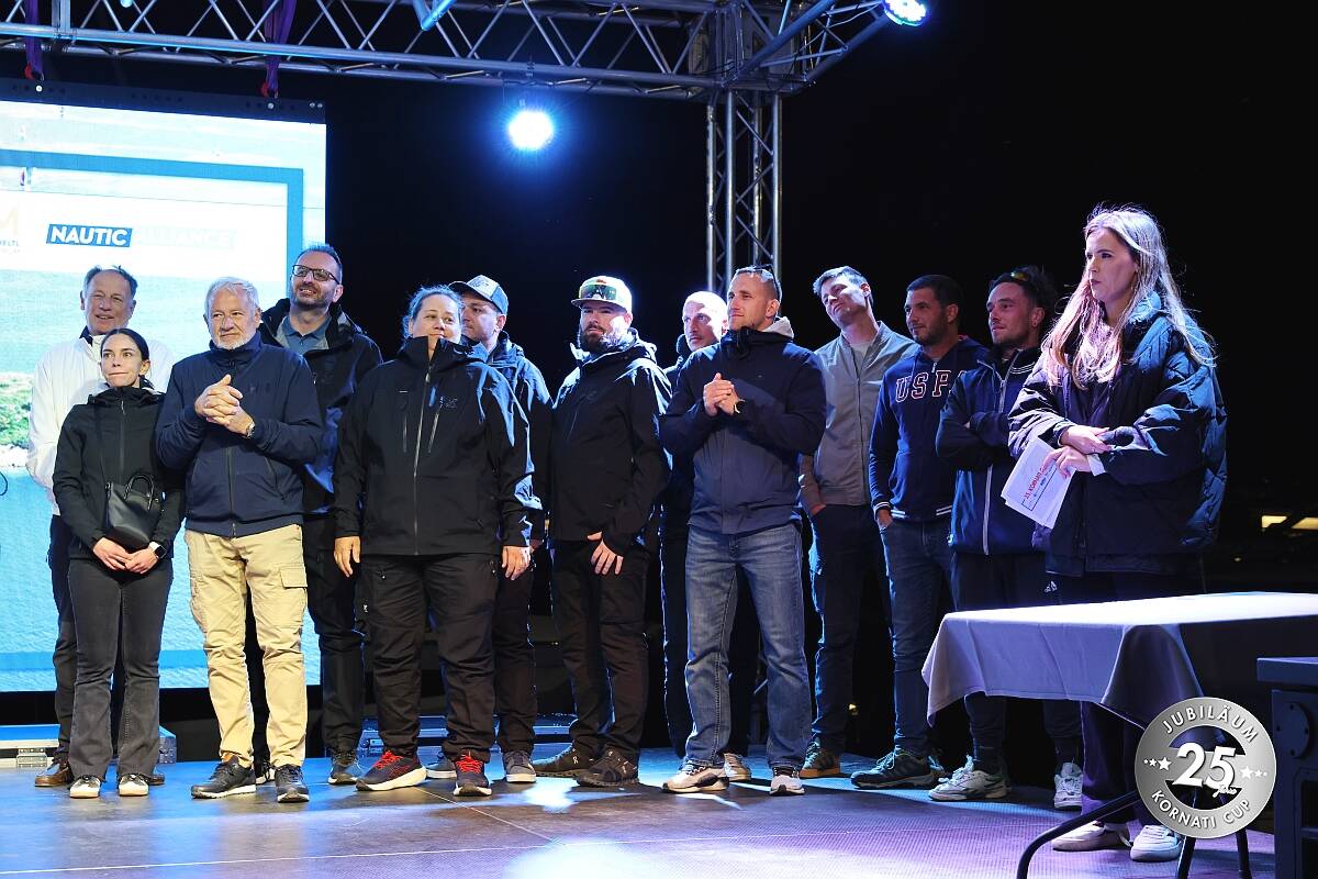 Giovedì, cerimonia di premiazione