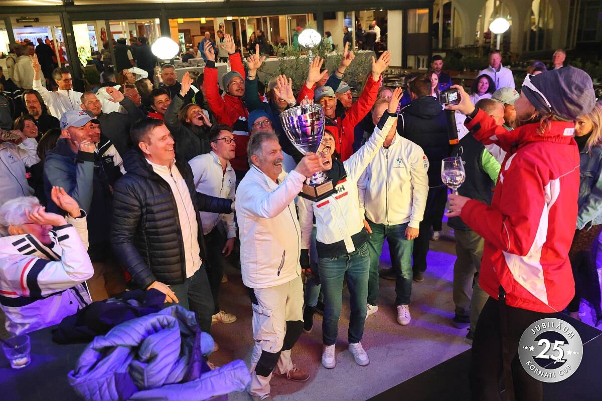 Giovedì, cerimonia di premiazione