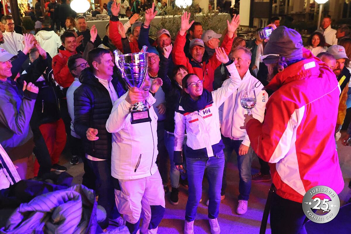Giovedì, cerimonia di premiazione