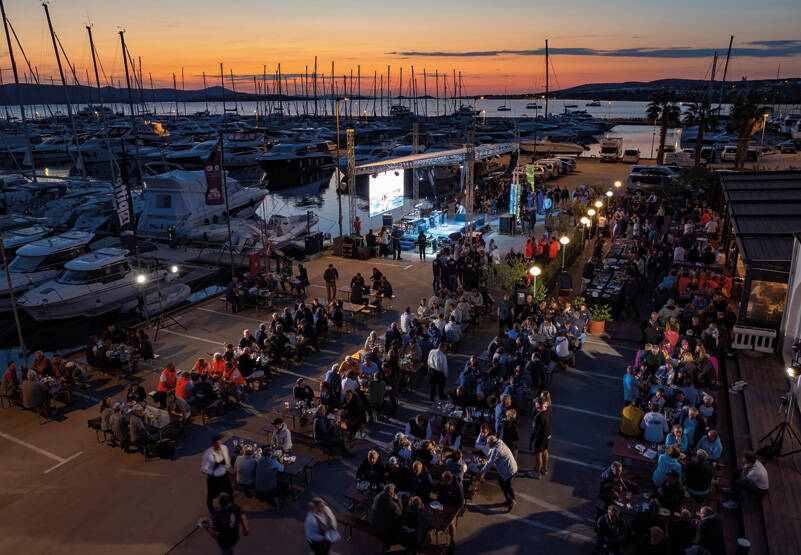 Eröffnungsfeier Biograd.