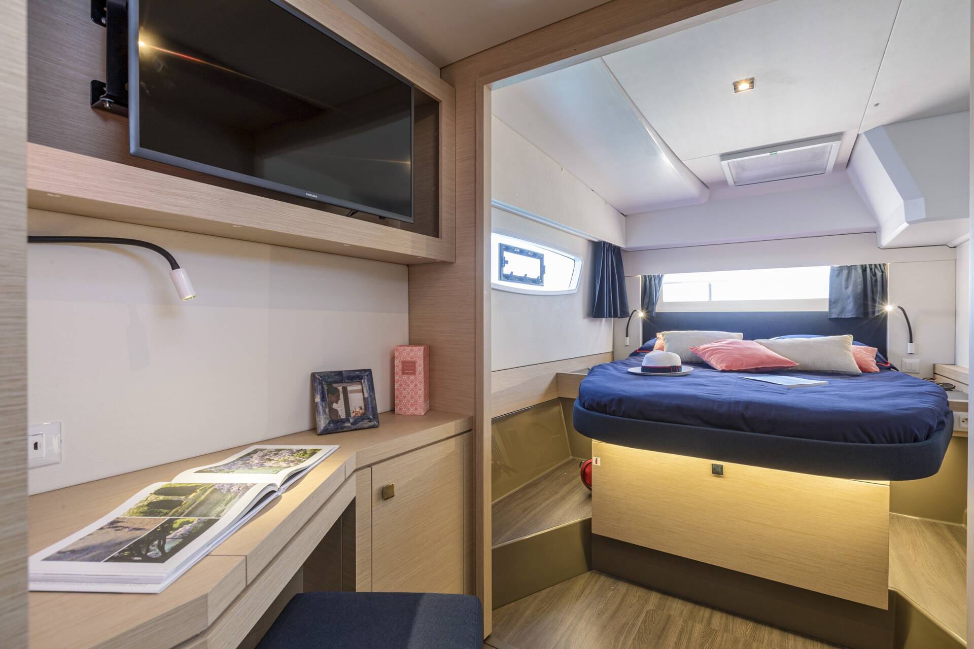 Fountaine Pajot Astrea 42 Interior.