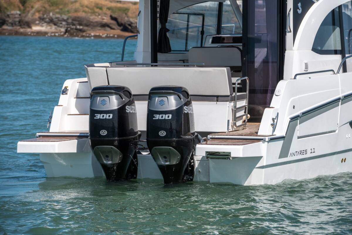 Antares 11 OB Falcon