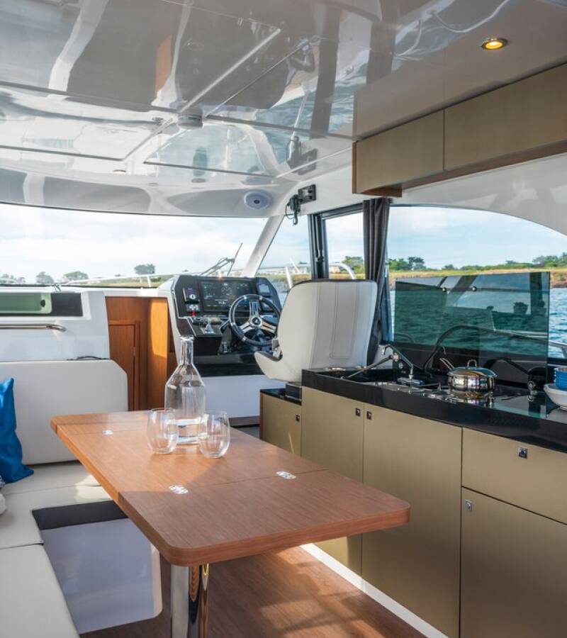 Antares 11 OB Falcon