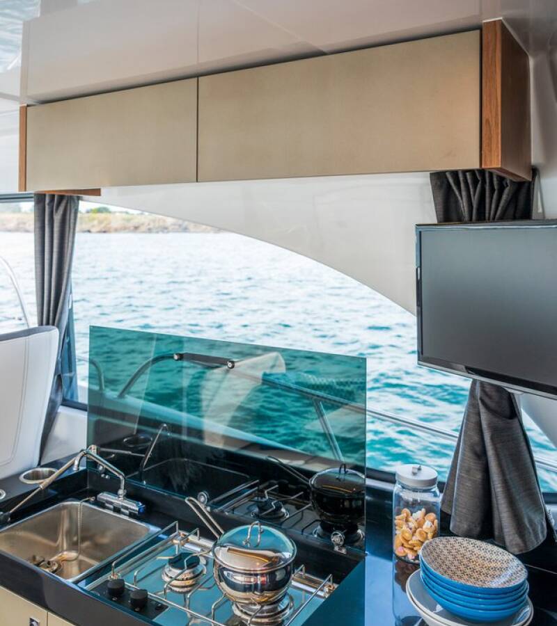 Antares 11 OB Falcon