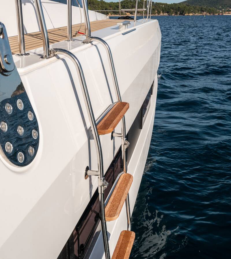 Bali 5.8 Marea
