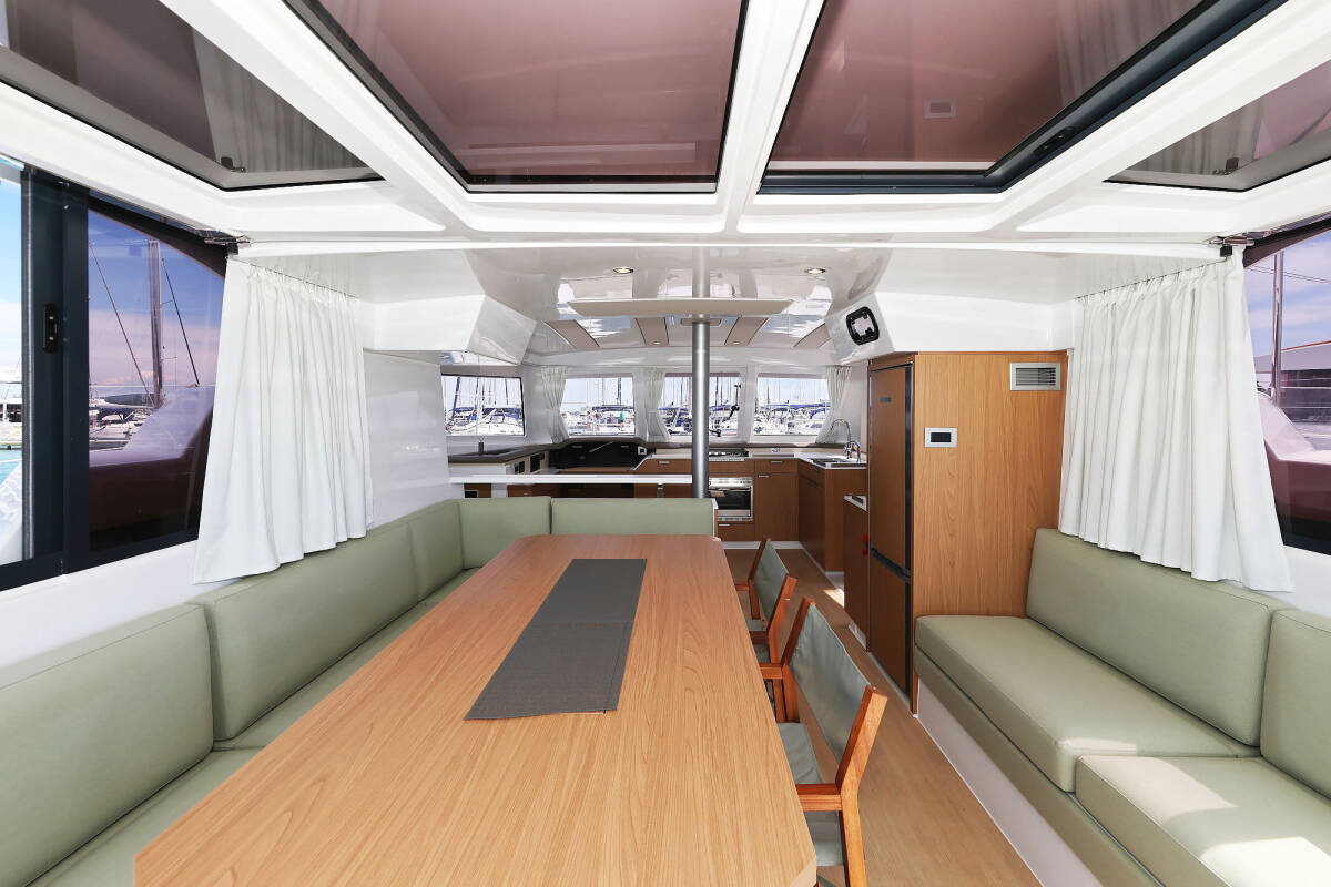 Bali Catspace OW Playtime - OW