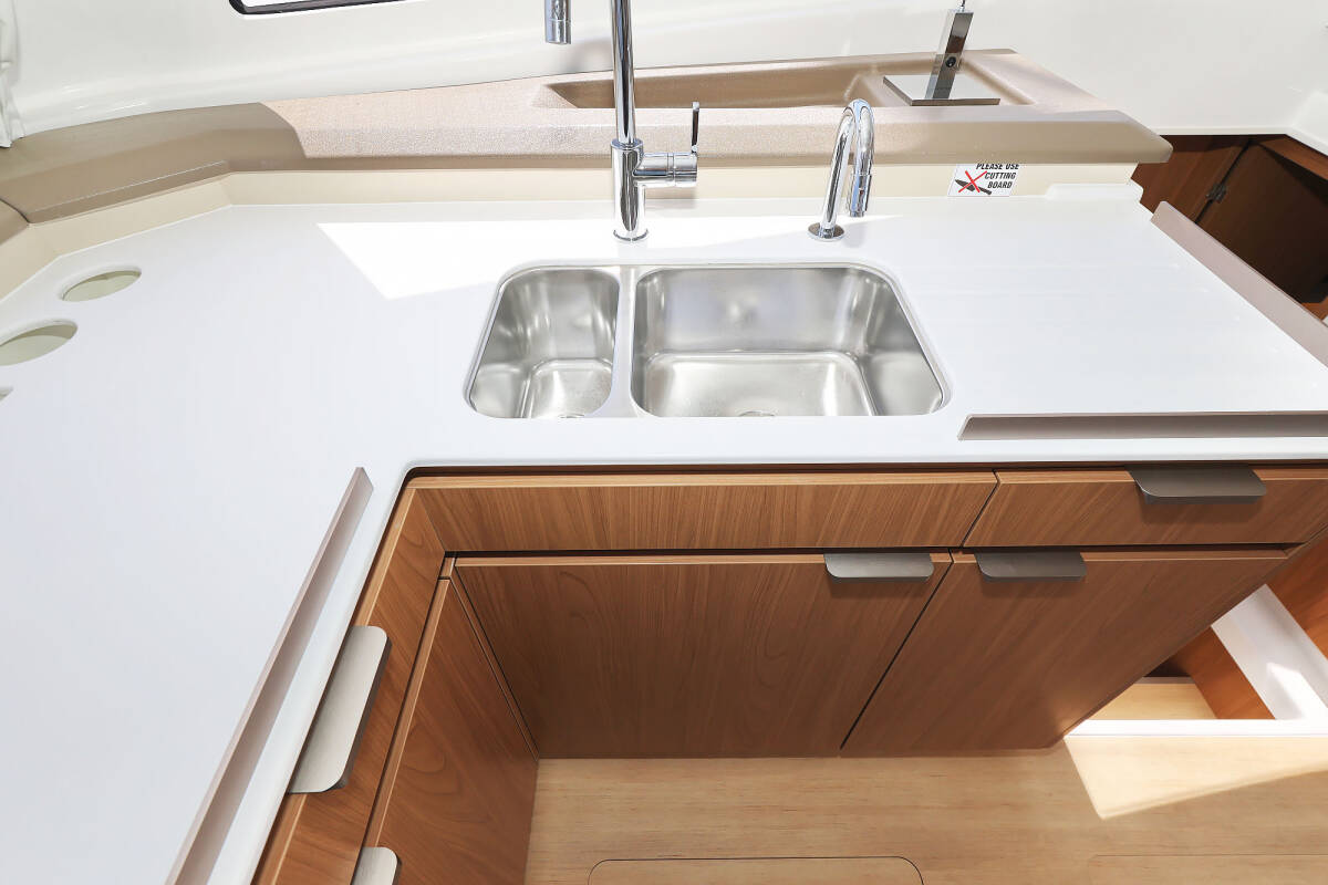 Bali Catspace OW Playtime - OW