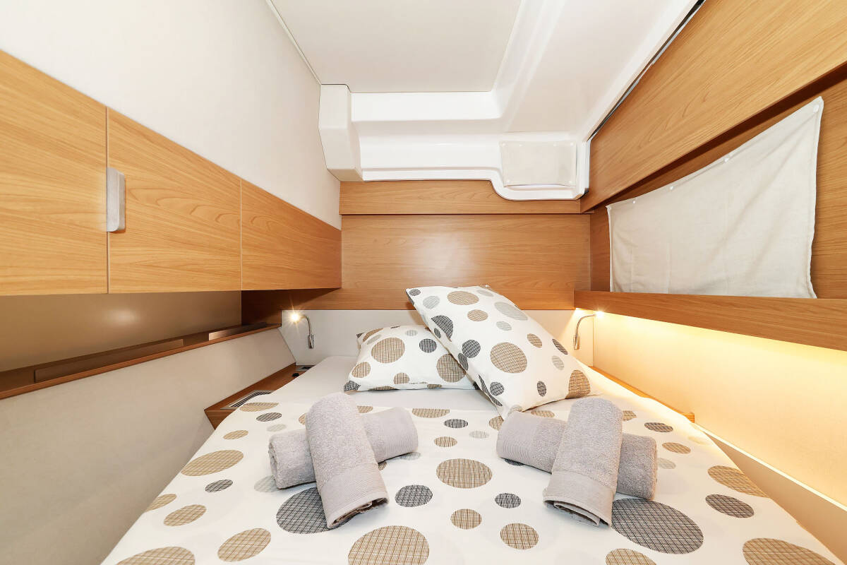 Bali Catspace OW Playtime - OW