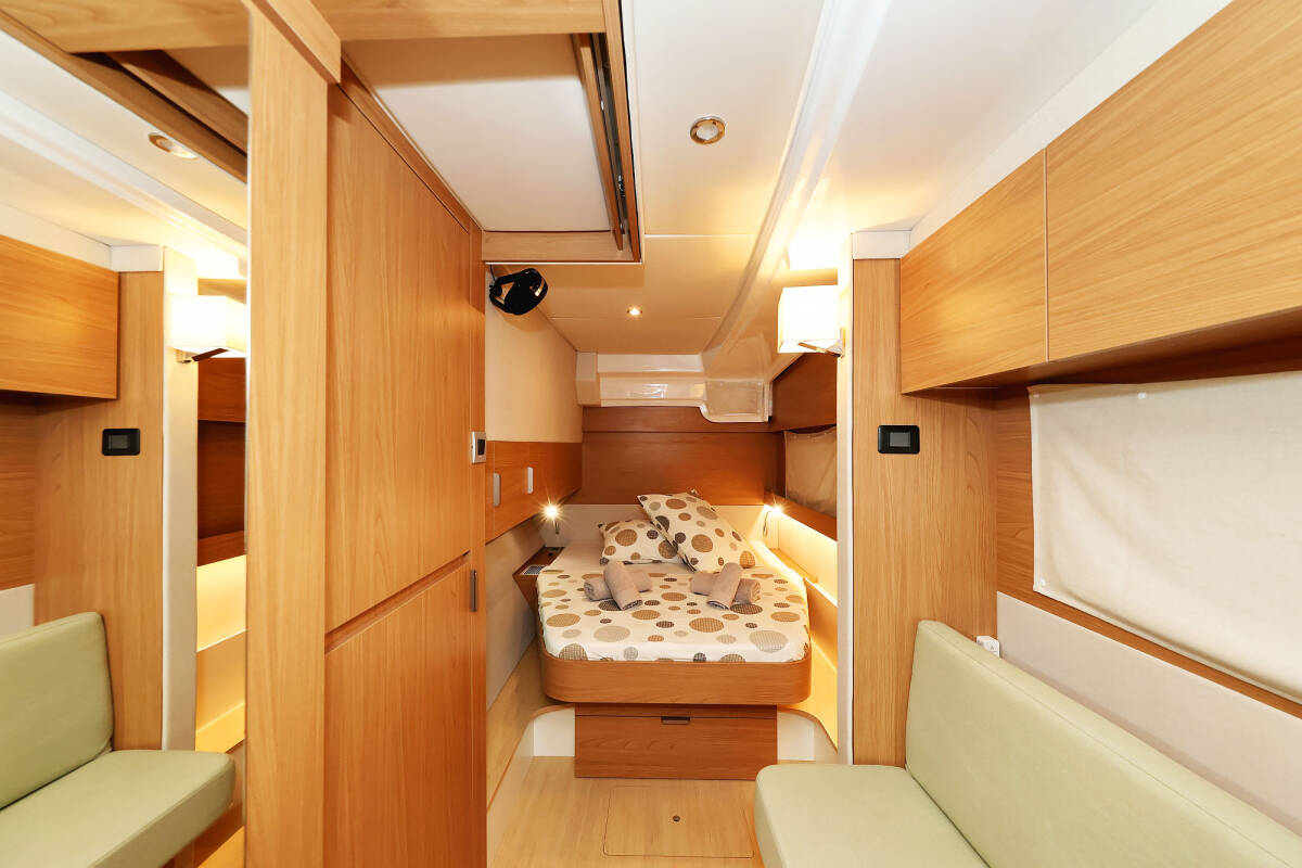 Bali Catspace OW Playtime - OW