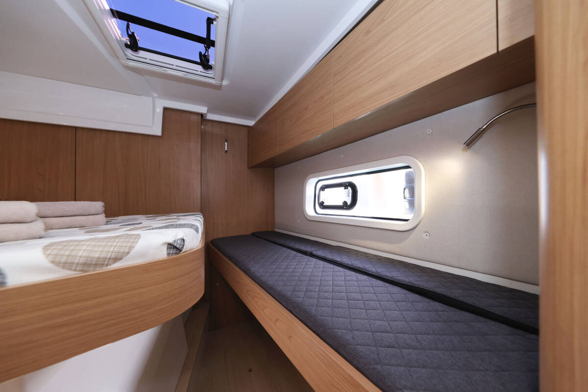 Bali Catspace Sapphire