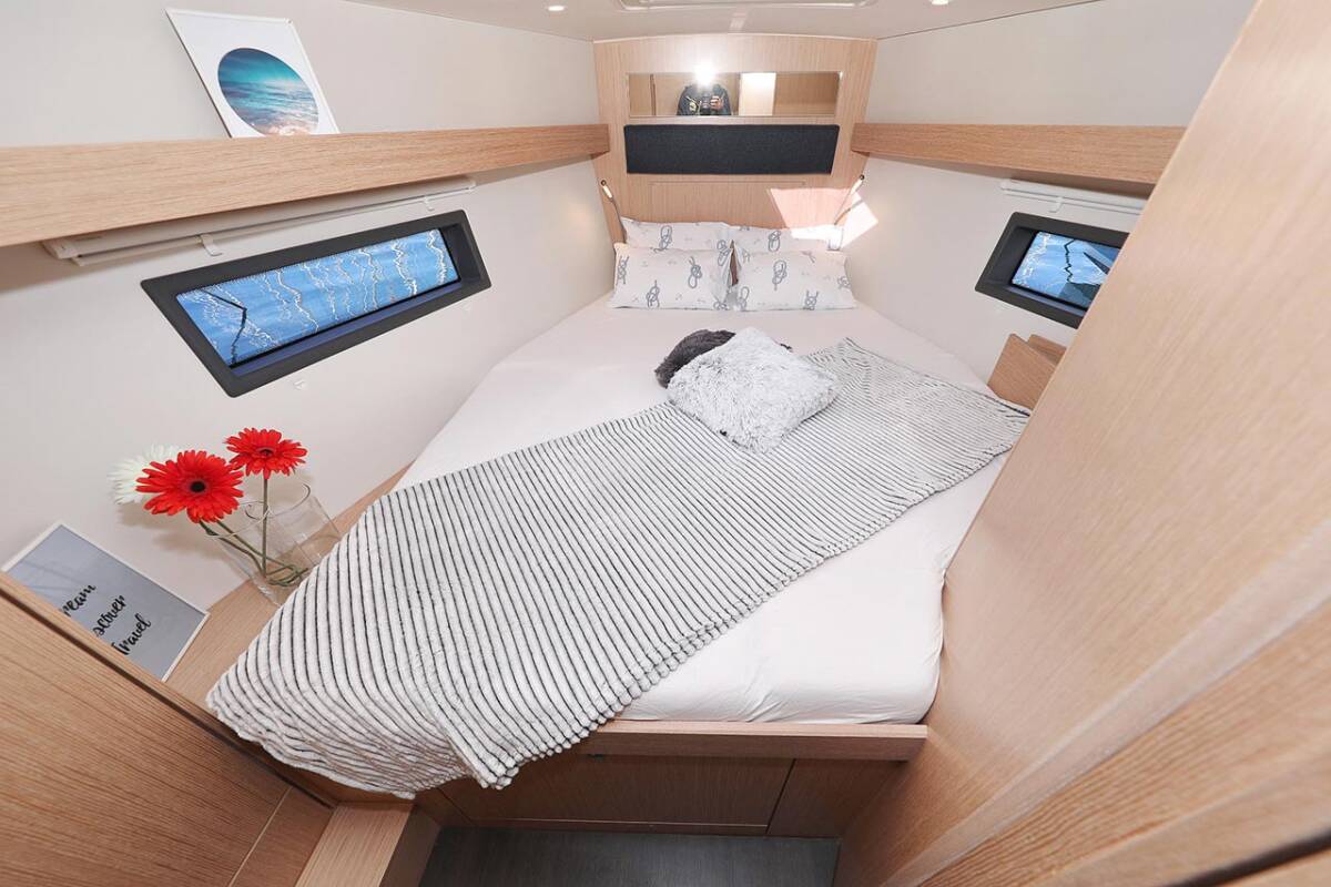 Bavaria C42 First Light