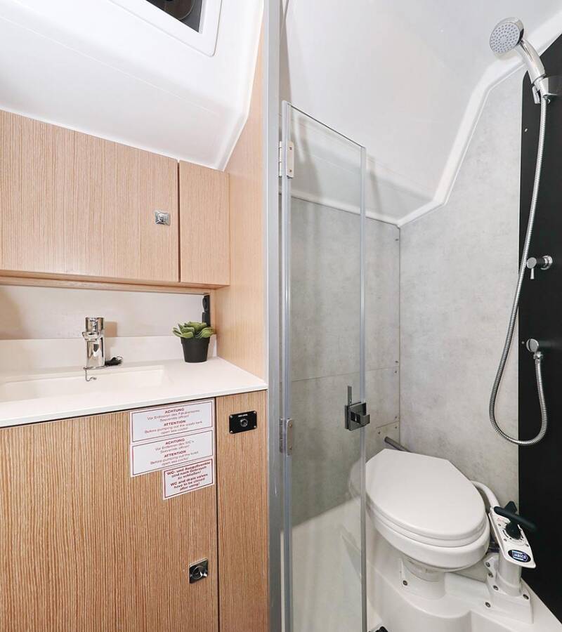 Bavaria C42 First Light