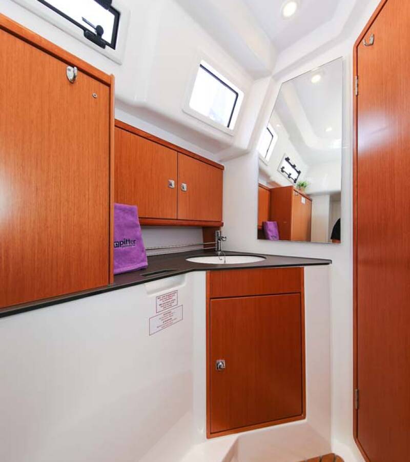 Bavaria Cruiser 34 Spirit of Freedom